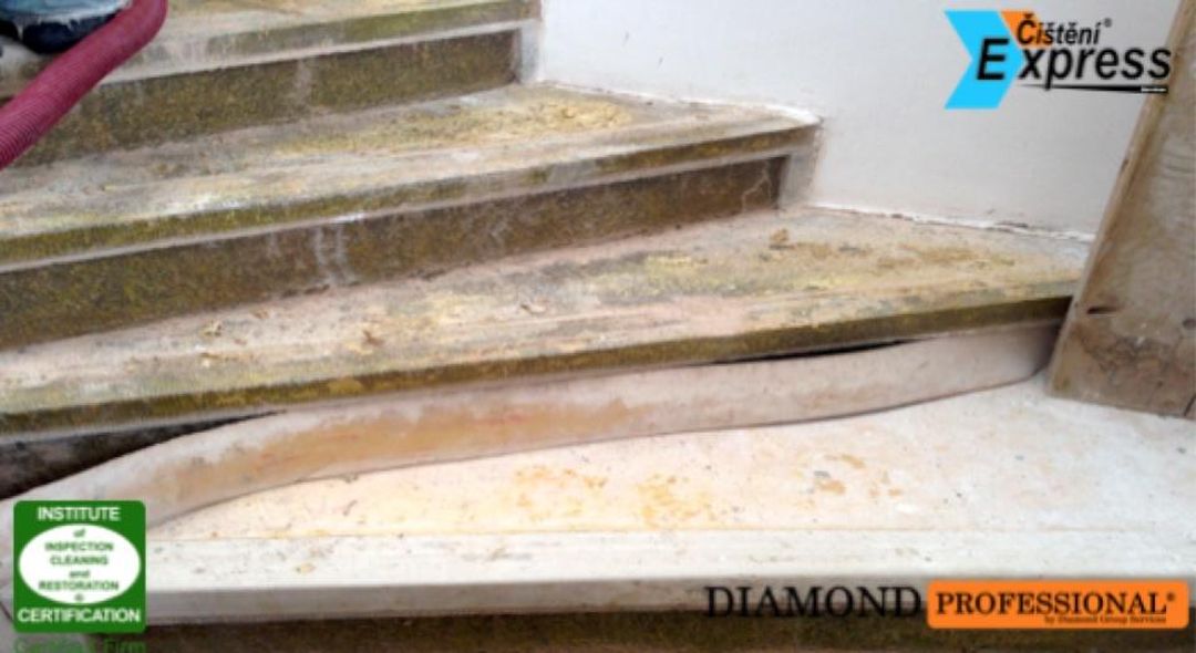 Čištění a renovace pískovcových schodů